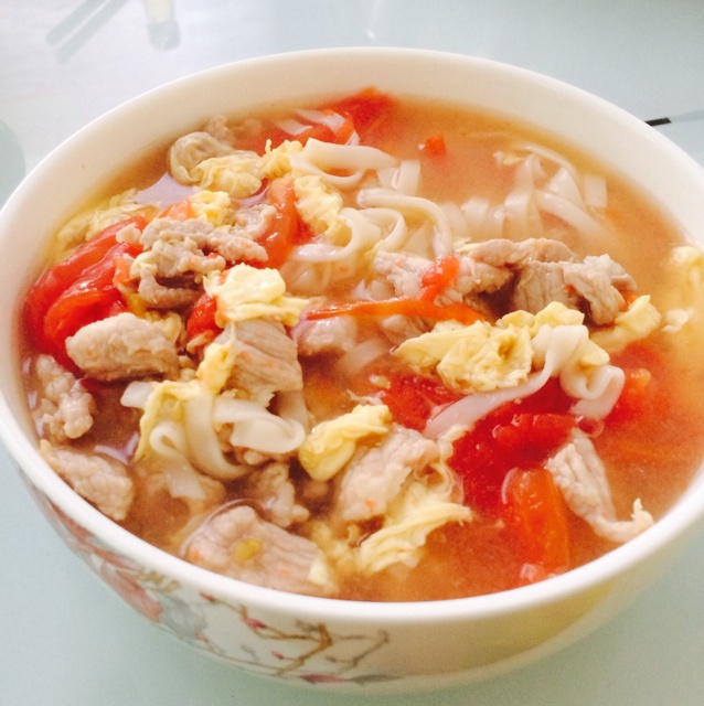 番茄瘦肉鸡蛋面
