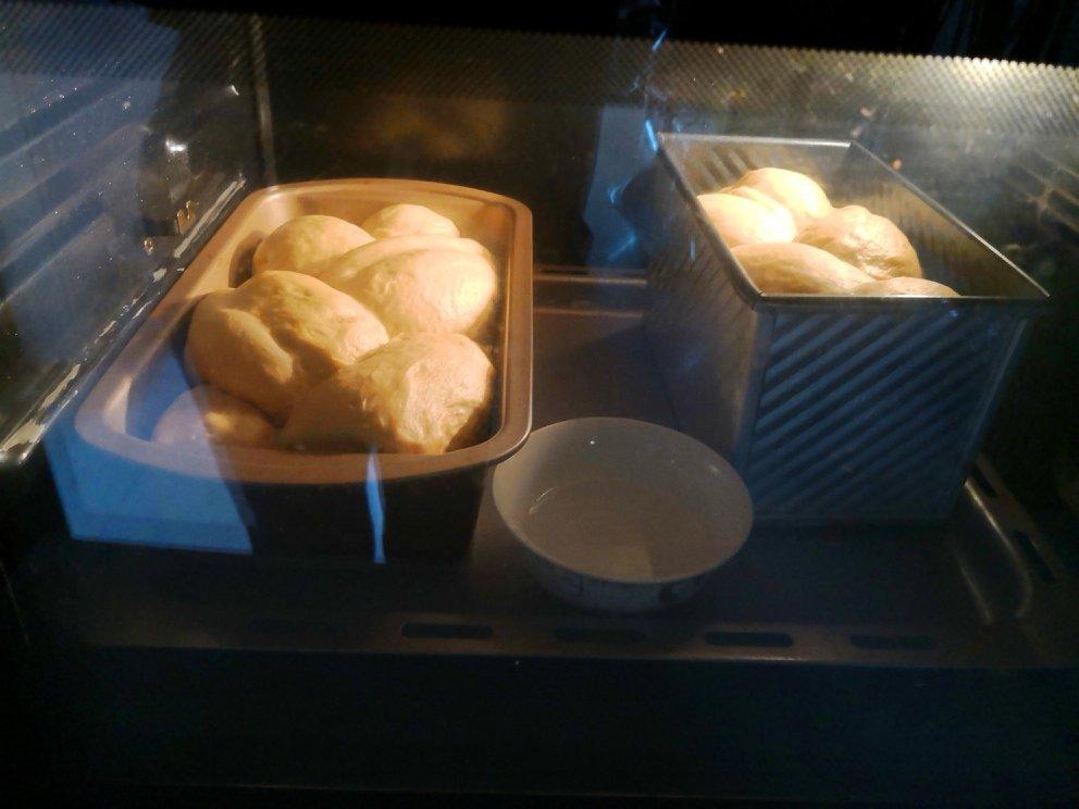 暖软黑糖吐司