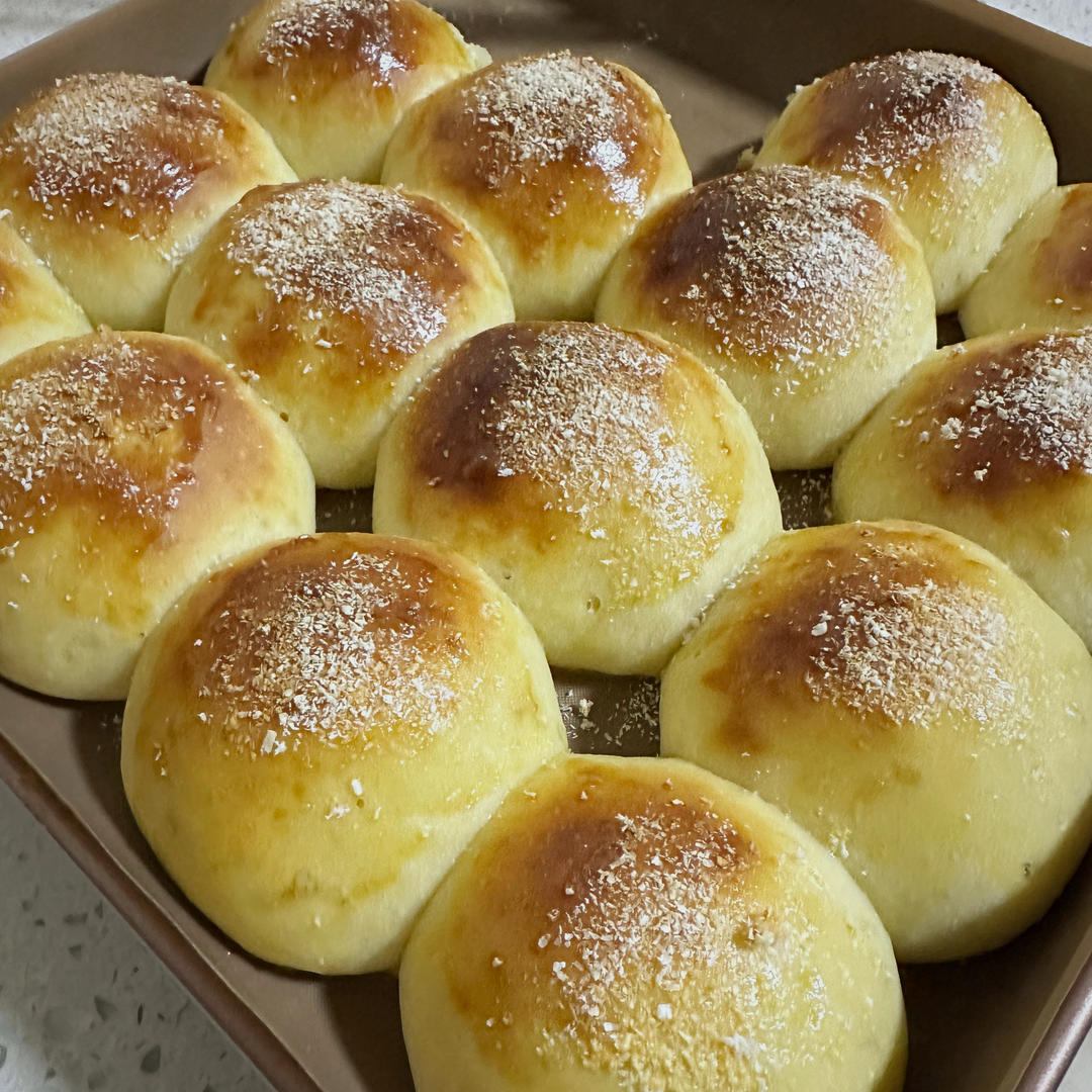 椰蓉奶香小餐包