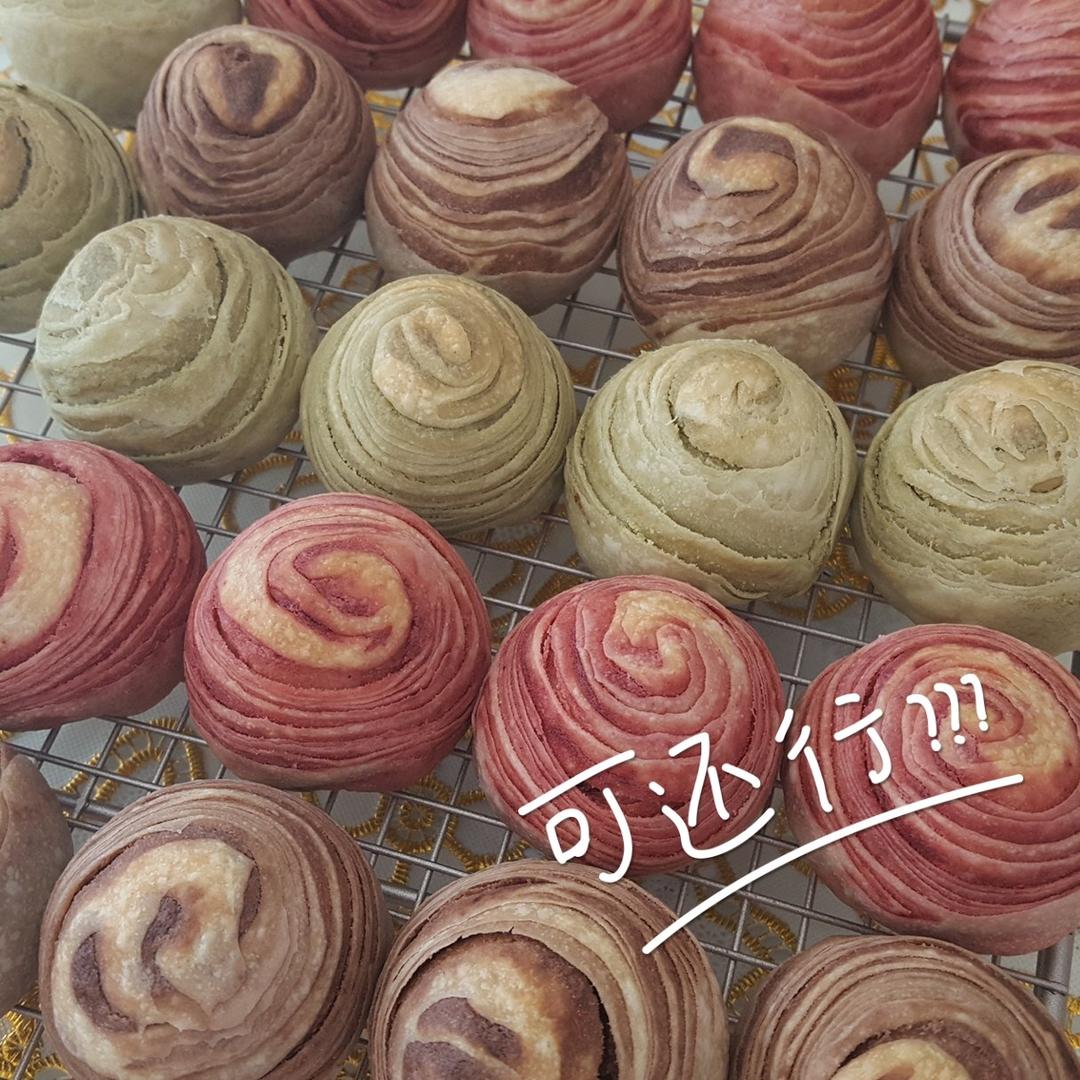 蛋黄酥~紫薯、抹茶、原味~花好月圆，中秋快乐~内附一次做六色蛋黄酥方法~