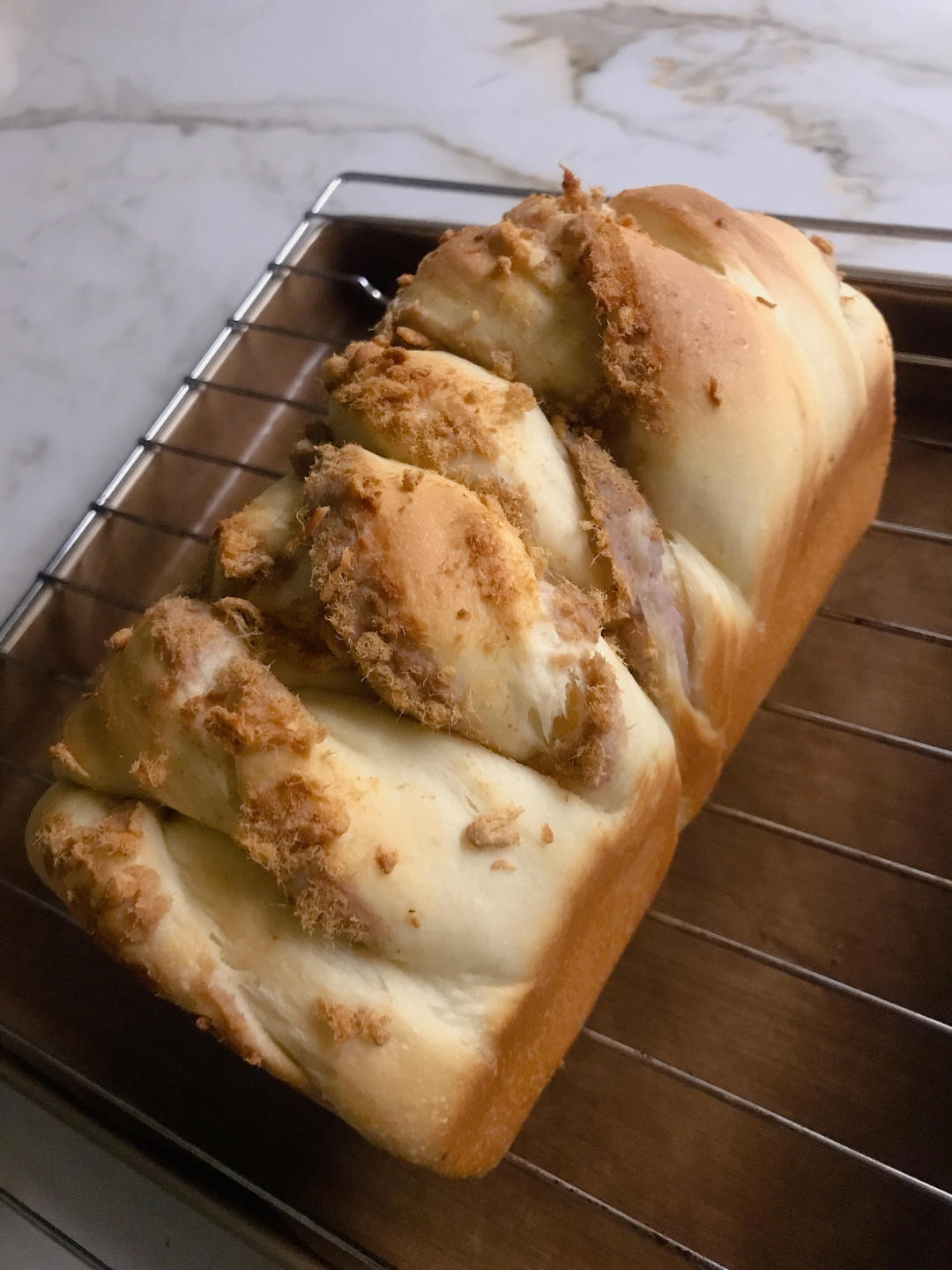 爆好吃的芋泥肉松吐司