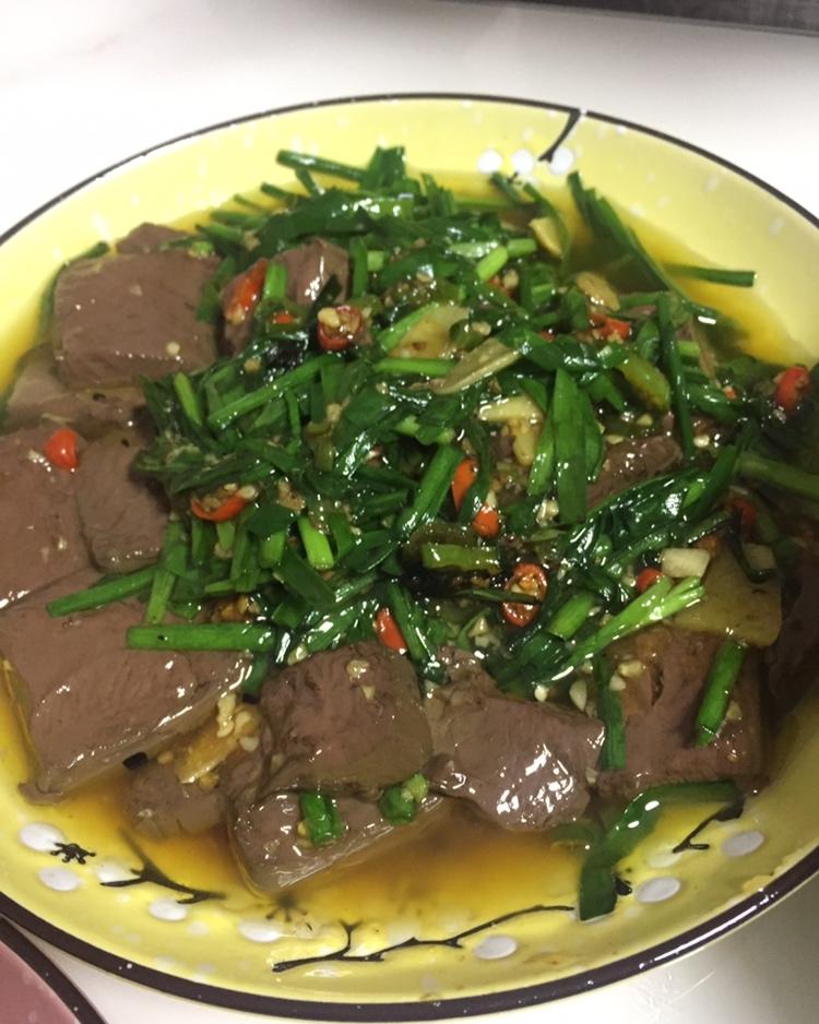 tiger 妈咪家常菜之韭菜烧鸭血