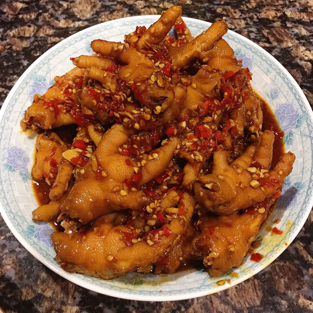 香辣卤鸡爪