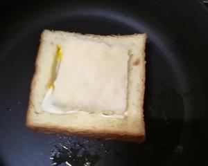 早餐满足-奶酪蛋厚吐司的做法 步骤8