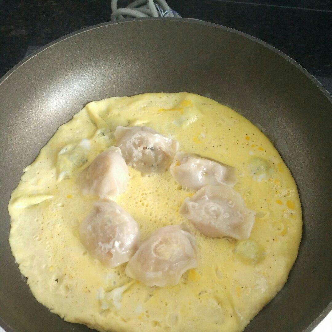 蛋抱煎饺（速冻饺）