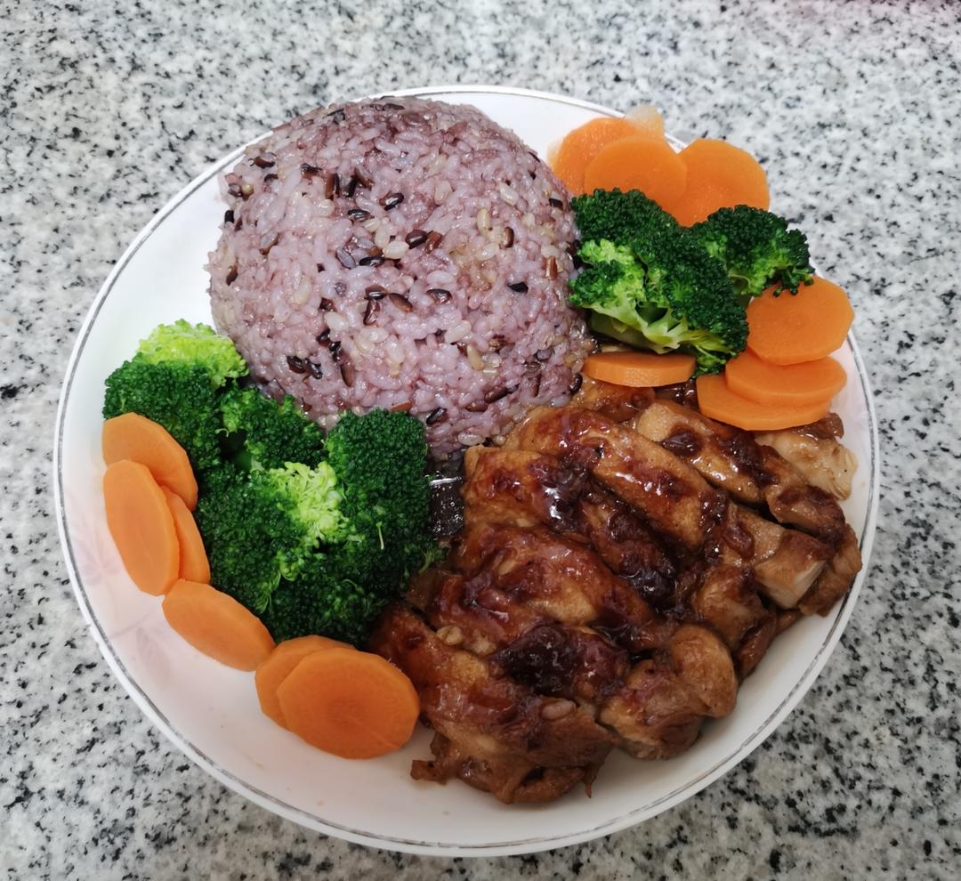 照烧鸡腿饭