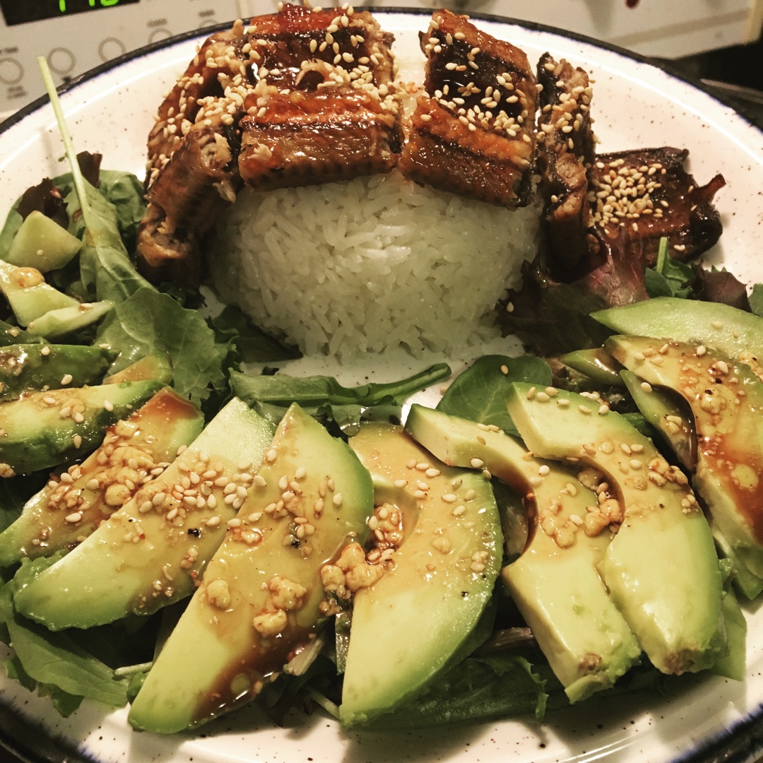 蒲烧鳗鱼饭