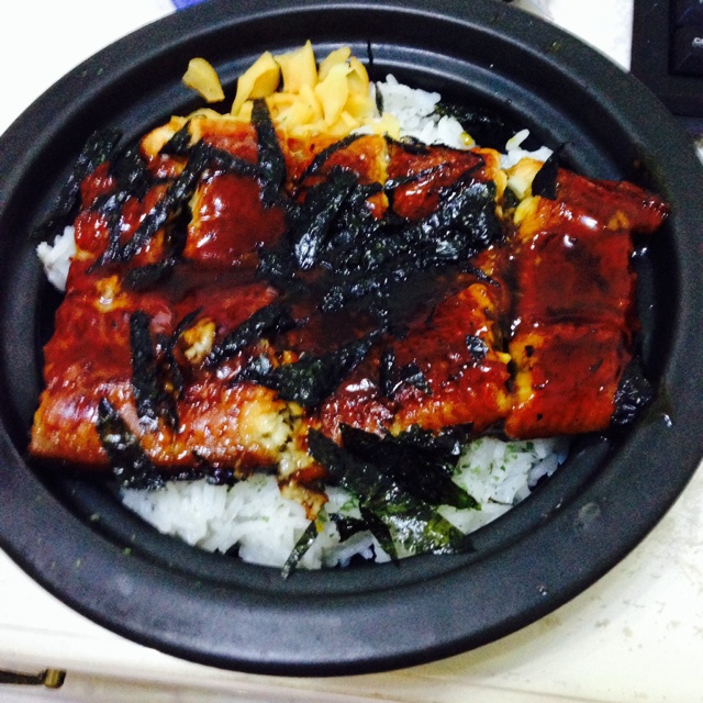 蒲烧鳗鱼饭