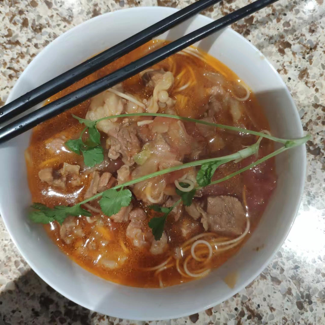 番茄牛腩面
