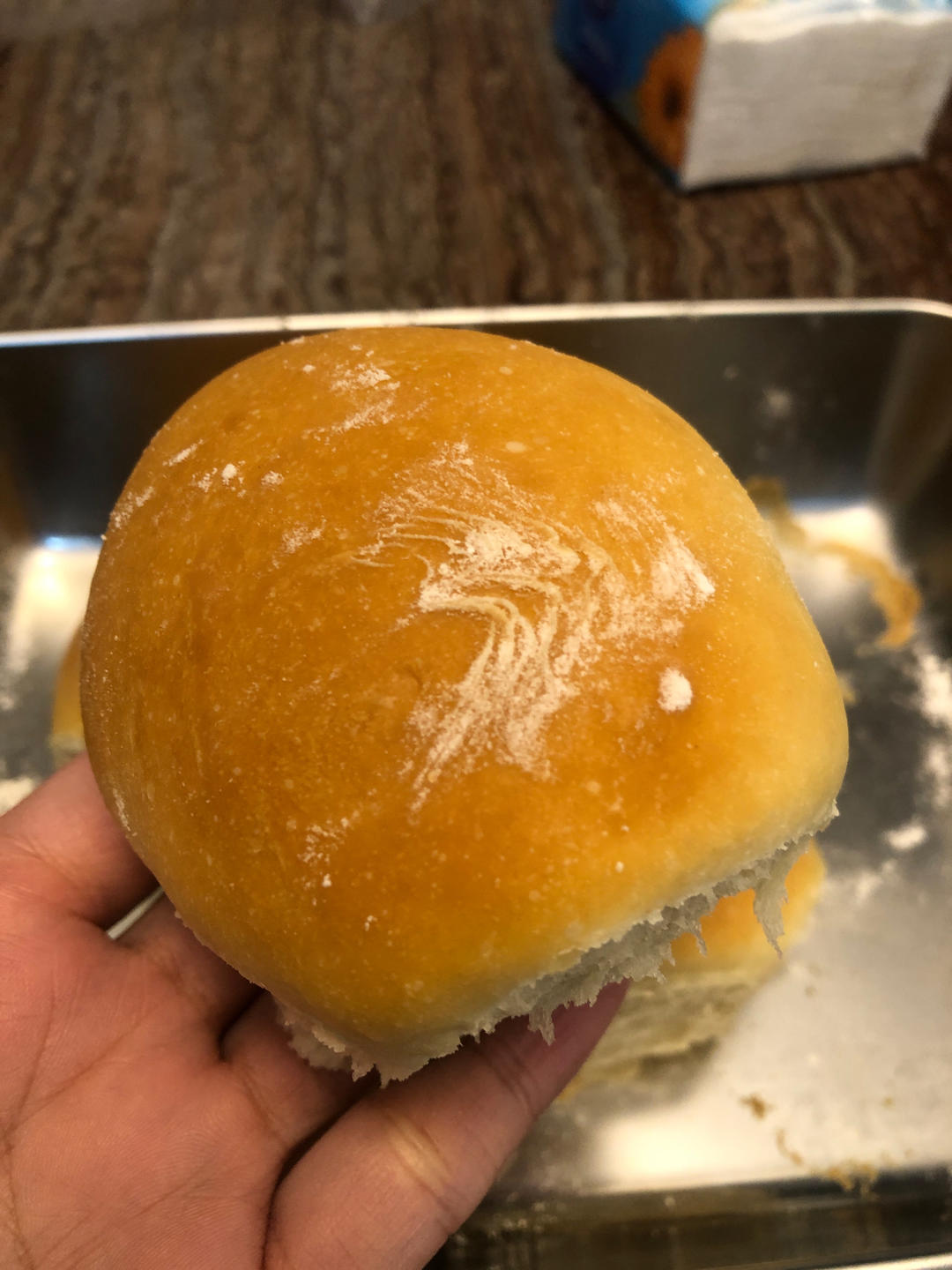 奶香纯粹的重料淡奶油吐司