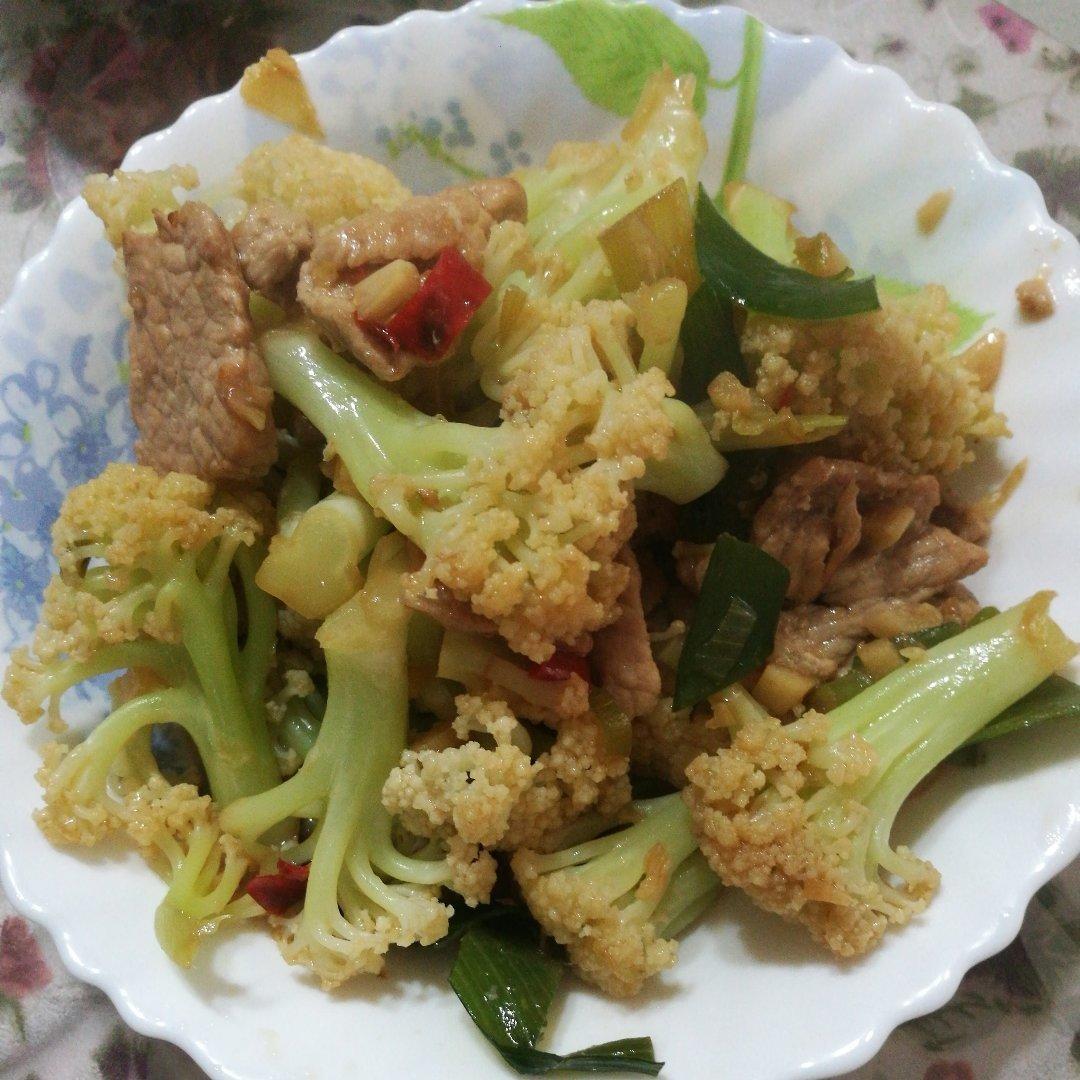 老丁的私房菜-干锅花菜