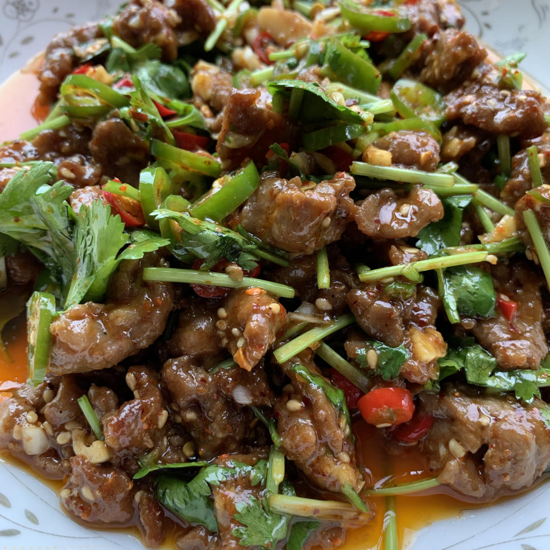 香嫩爽滑‼️香菜拌牛肉🔥这味道简直绝了