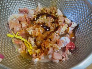 川香风味—当红辣子鸡的做法 步骤2