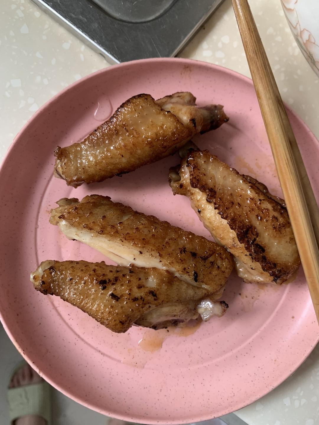 蒜香鸡翅，这才是鸡翅最好吃的做法