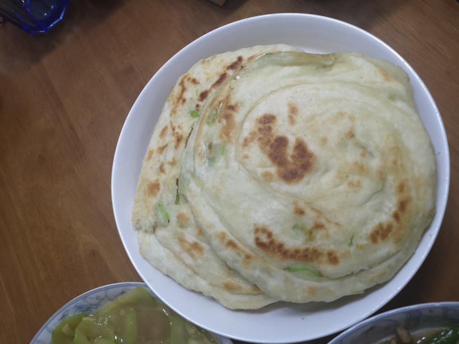 葱油饼（附外酥里嫩的技巧）