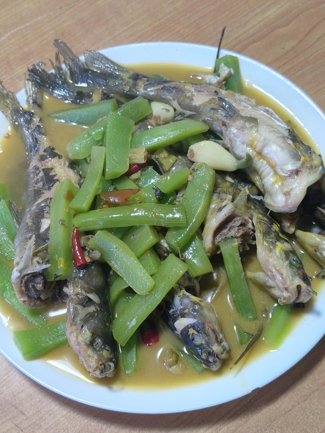 酸辣开胃黄辣丁昂刺鱼