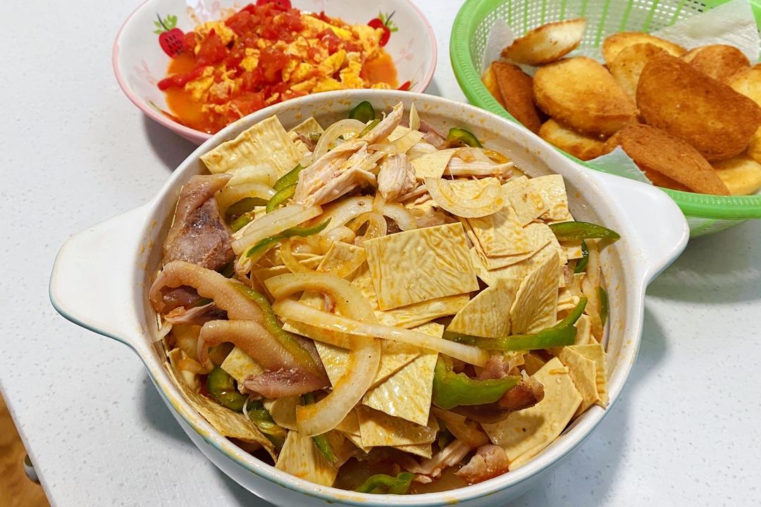 唯有爱与美食不可辜负