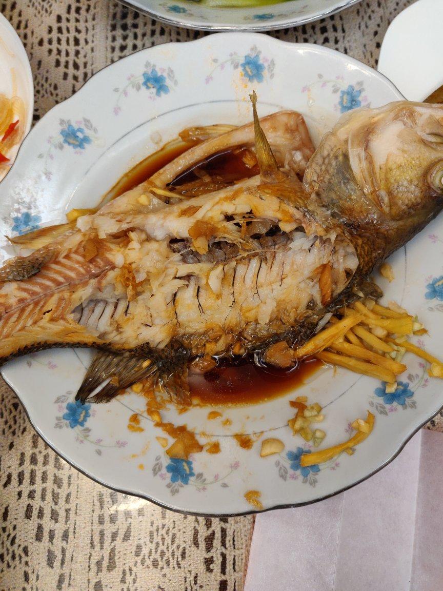 清蒸鲈鱼