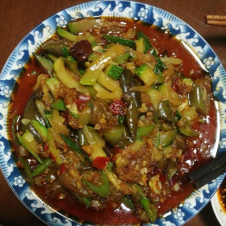 下饭神菜 酱爆茄子