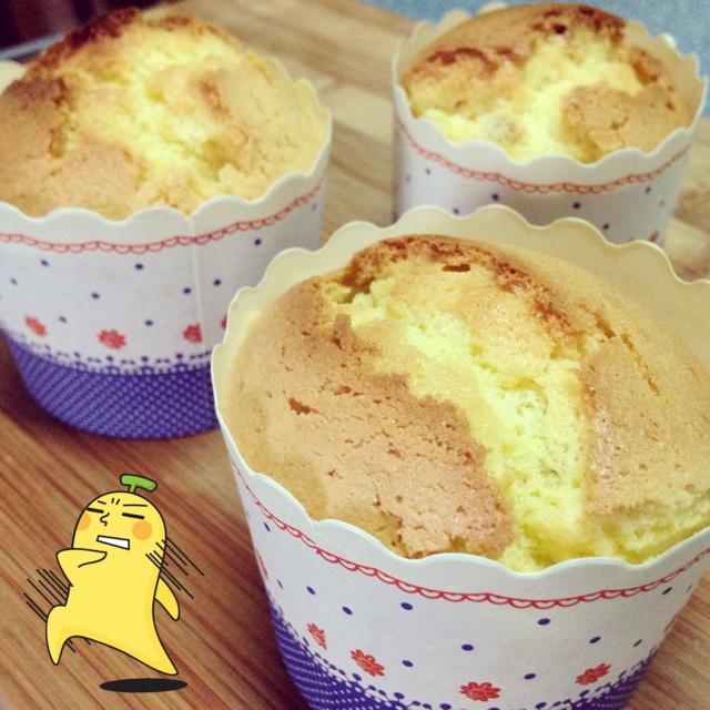 蛋香十足の海绵杯子蛋糕，伴手礼好选择。