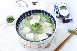丝瓜竹荪豆腐汤的做法 步骤9