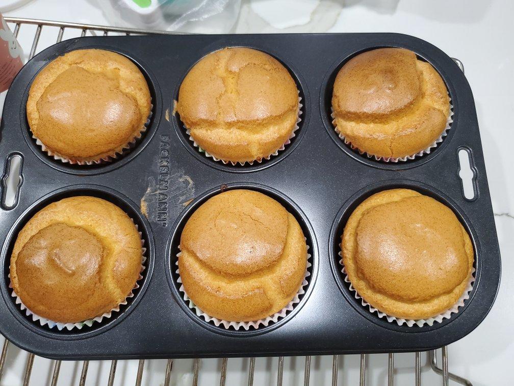 不塌不皱的光滑圆润版纸杯戚风（内含减糖版宝宝可吃）