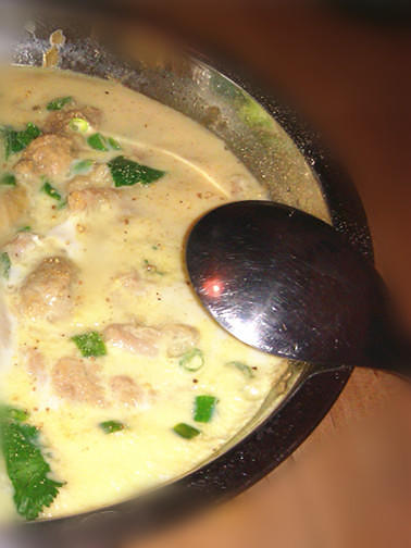 三块钱吃到吐之 鱼肠蒸蛋