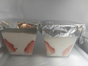 海苔肉松卷@草莓慕斯蛋糕的做法 步骤6