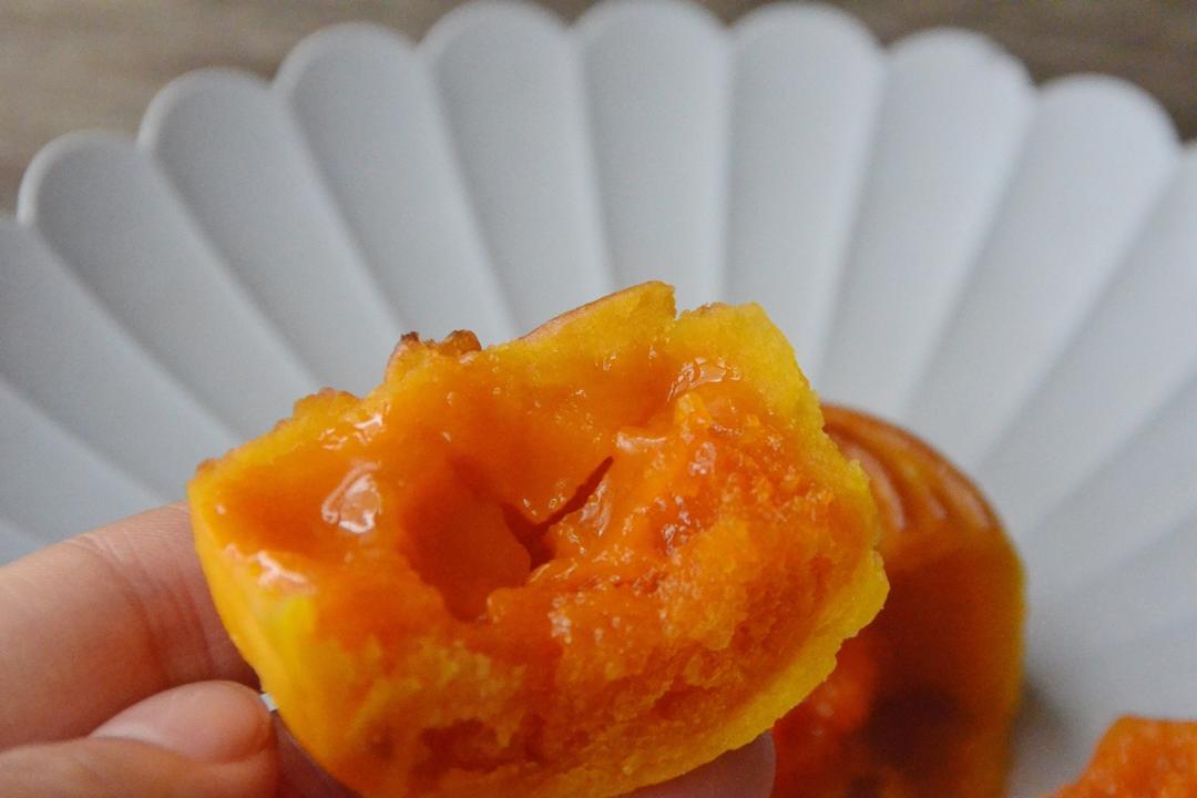 超详细图解版--流心奶黄月饼