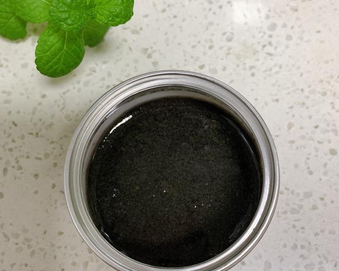 辅食丨黑芝麻核桃酱的做法