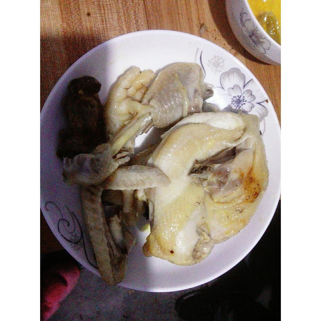 简单零失败的电饭煲鸡