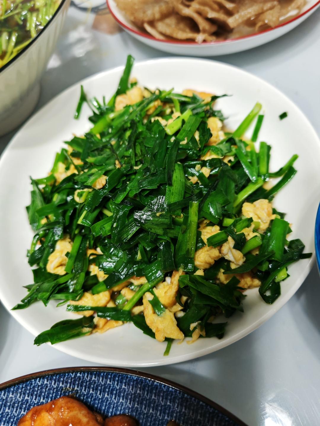 韭菜炒鸡蛋——三分钟快手下饭菜 掌握火候的秘诀