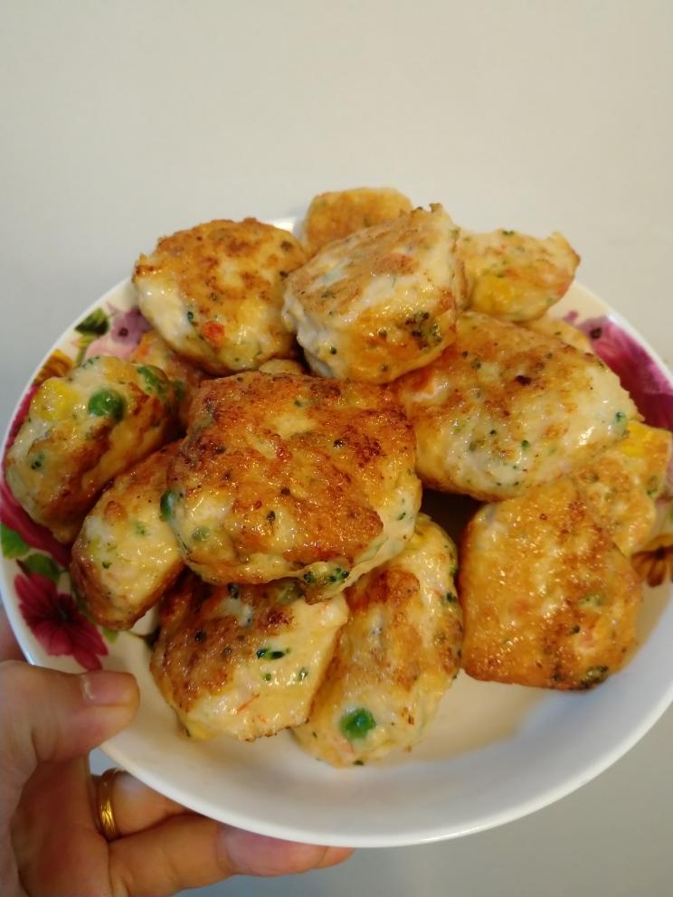 鲜虾鸡胸蔬菜饼