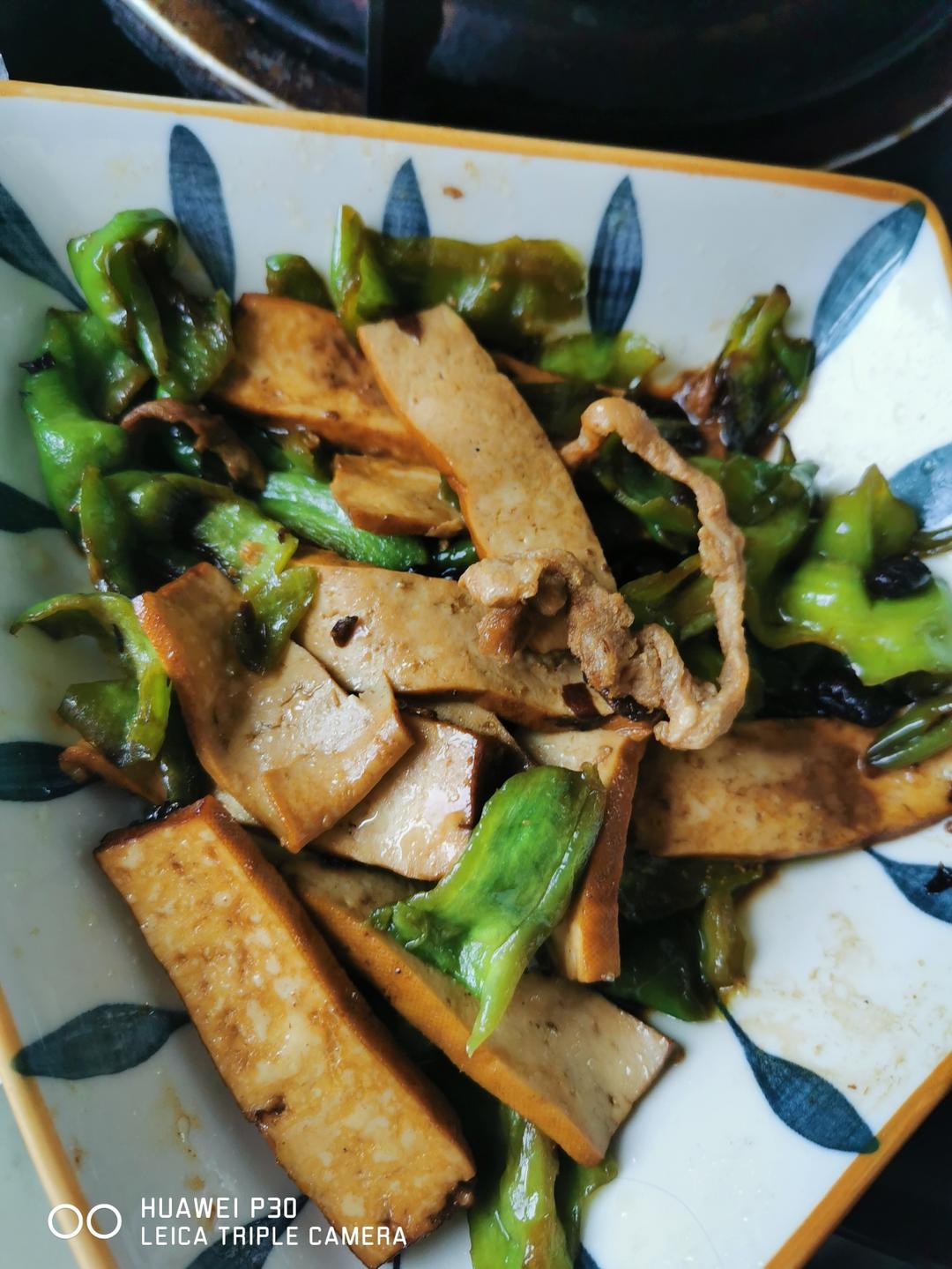 无敌下饭的四川小炒（家庭自制版）｜回锅肉