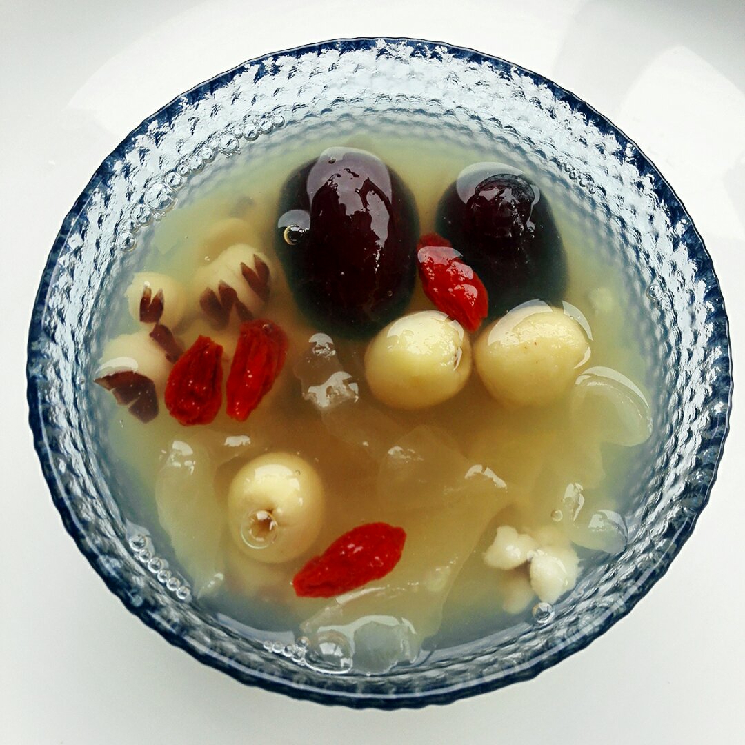 红枣芡实莲子羹