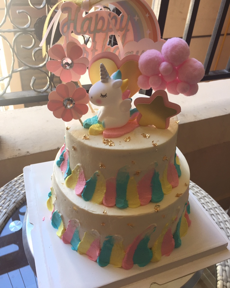 艾莎宝宝双层生日蛋糕