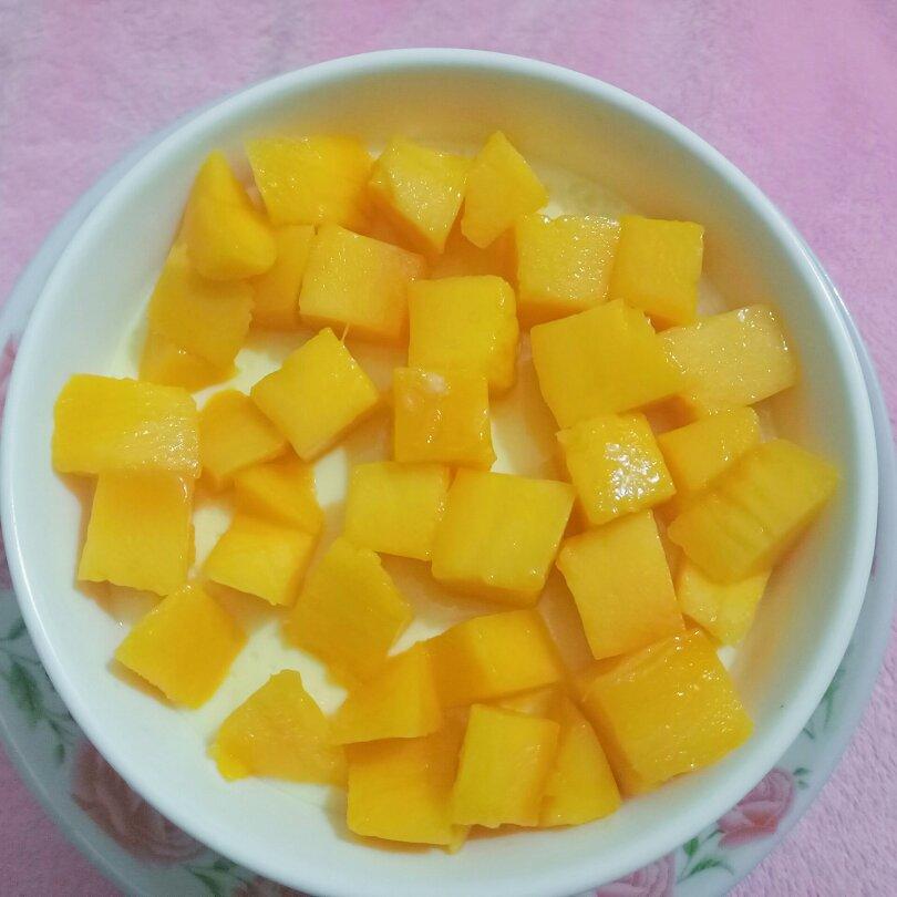 牛奶炖蛋