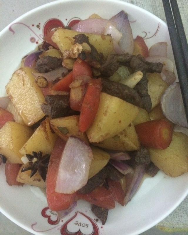 红烧牛肉土豆 （独家秘制）
