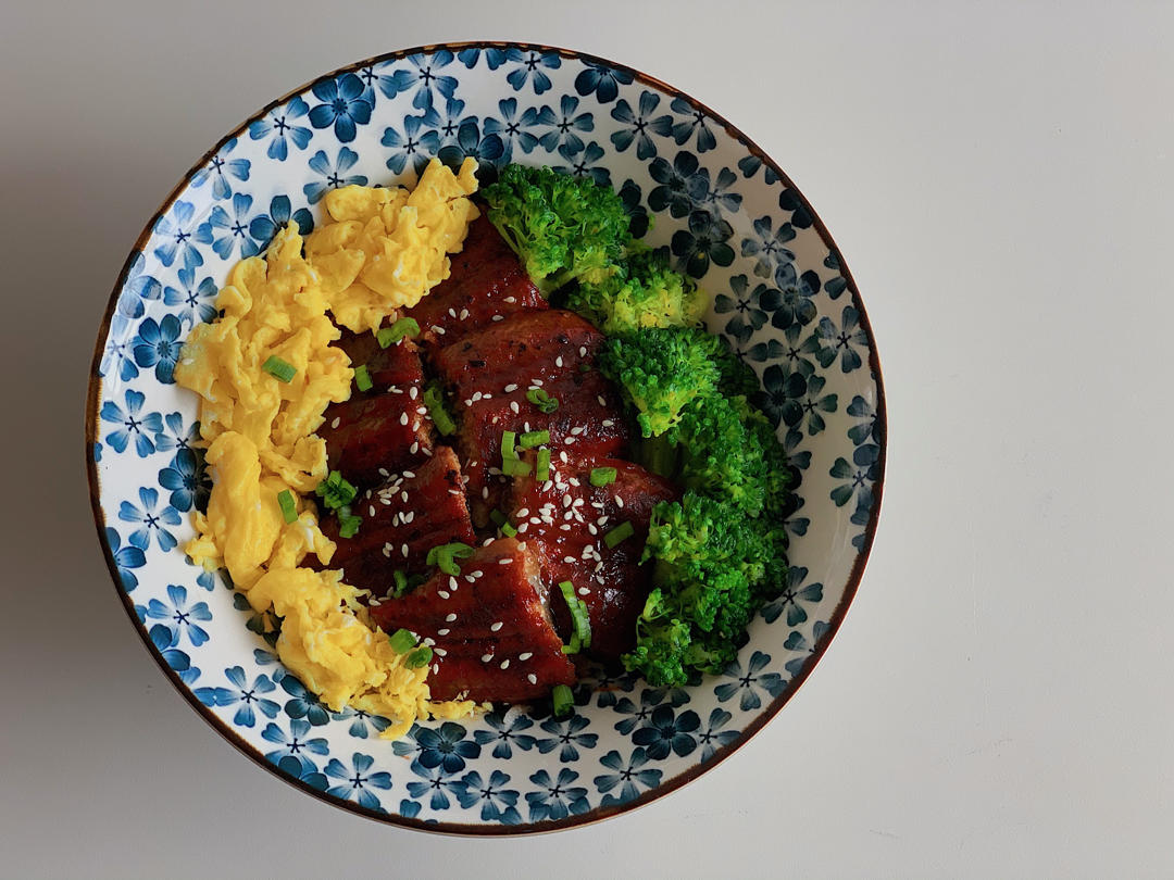 和风滑蛋鳗鱼饭