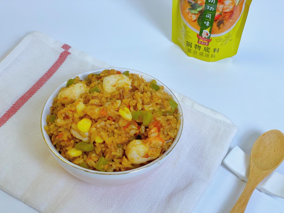 超快手的冬阴功炒饭