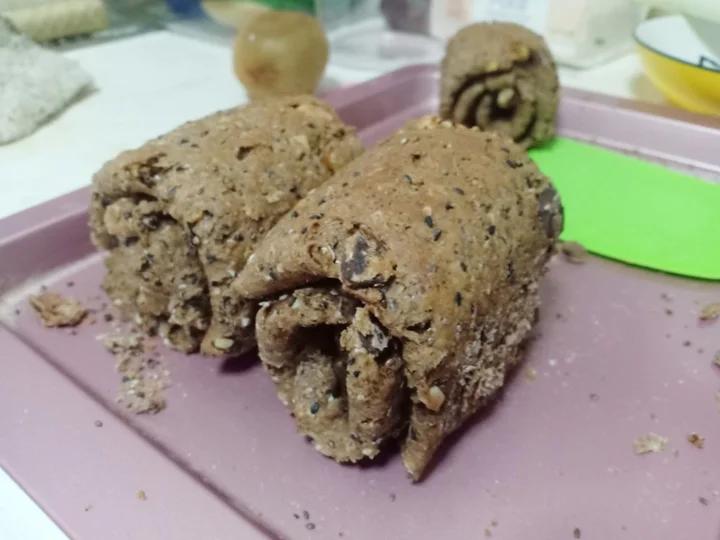 100%全麦酸奶黑芝麻吐司
