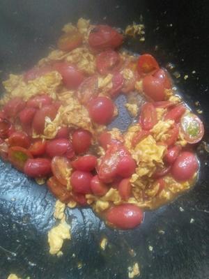 小番茄炒鸡蛋的做法 步骤3
