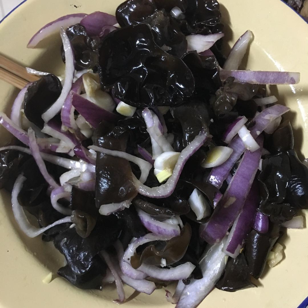 凉拌黑木耳