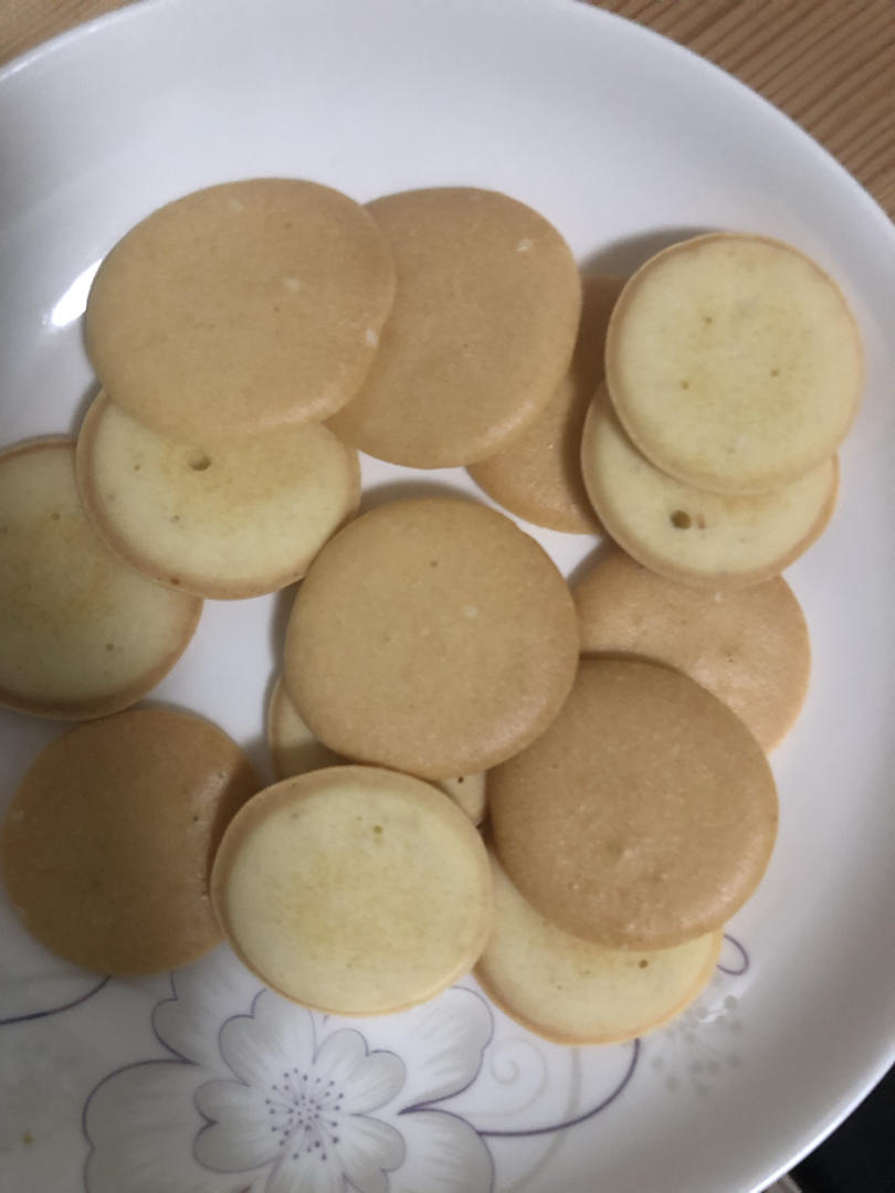 鸡蛋薄脆小饼干🥚（用料少，步骤简单）