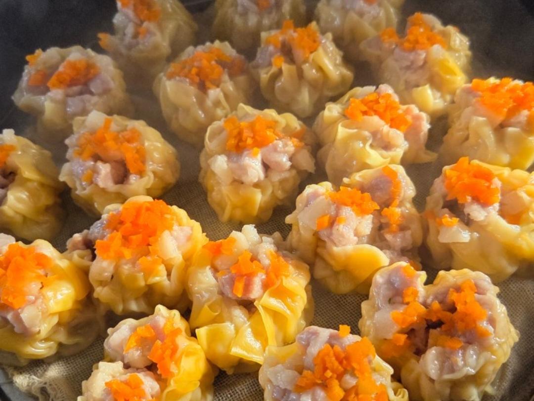 广东虾仁干蒸烧麦