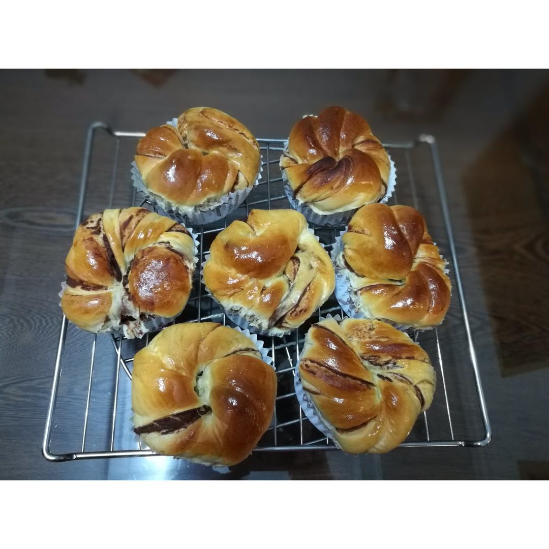豆沙卷面包
