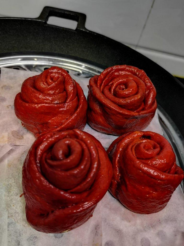 甜菜根红玫瑰馒头