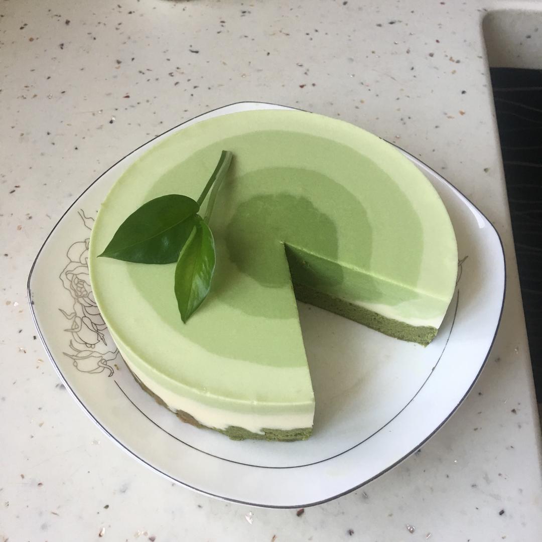 渐变抹茶慕斯蛋糕：我Amanda带着既美又作的抹茶甜点又来了！【曼食慢语】