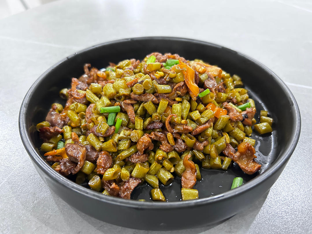 酸豆角炒鸡胗
