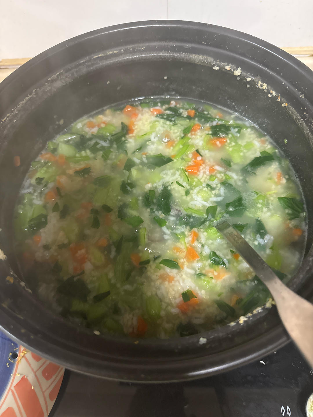 直肠术后半流食之海参小米蔬菜粥